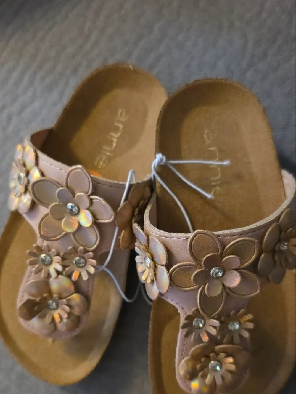 Girls Metallic Rose Gold Floral Toe-Post Sandals